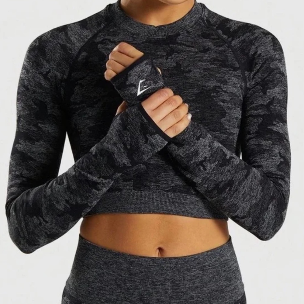 GYMSHARK Camo Seamless Long Sleeve Crop Top S